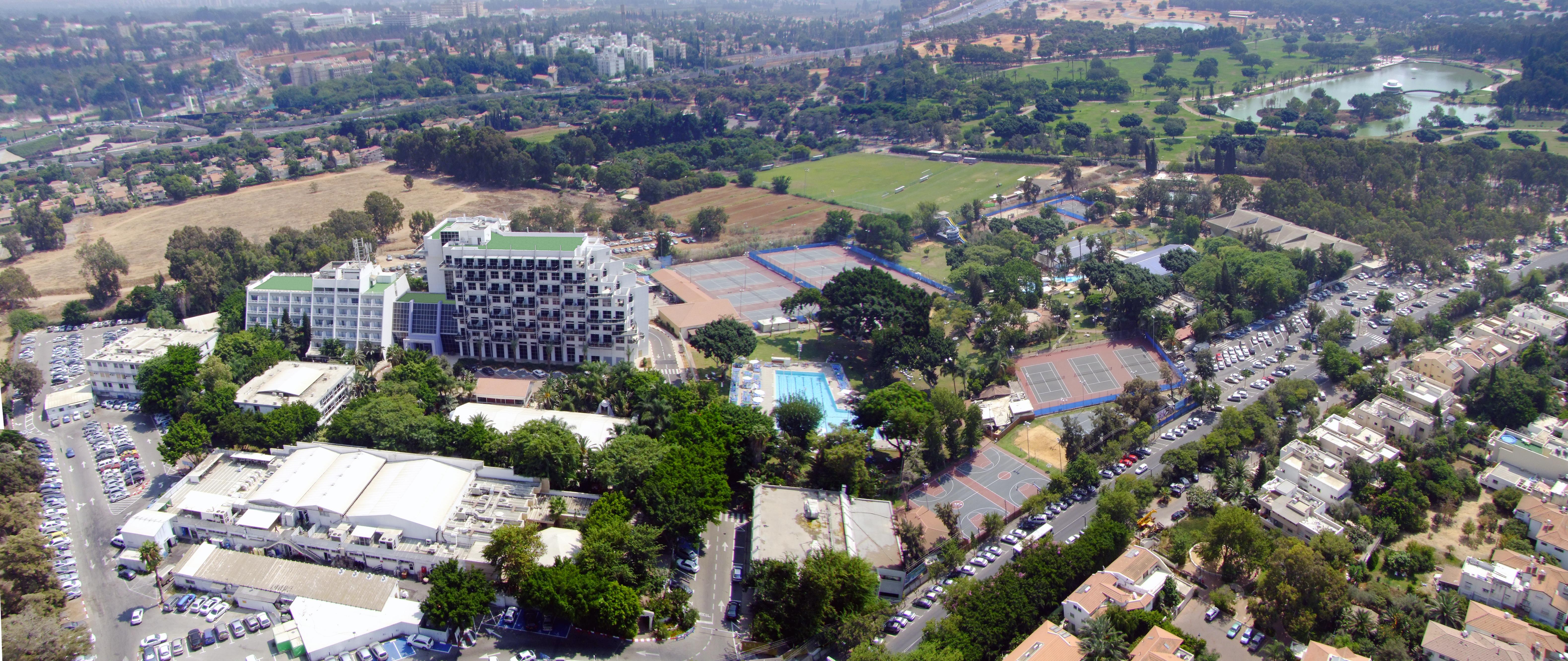 Kfar Maccabiah Business & Sport Hotel Ramat Gan Exterior photo